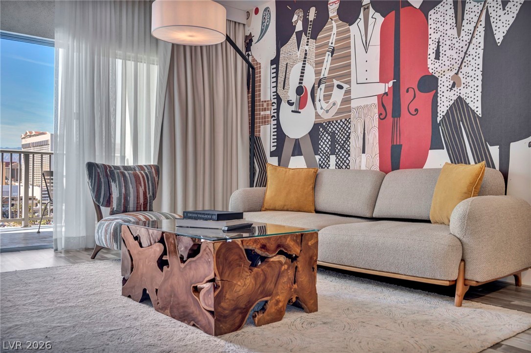 211 E Flamingo Road 1103