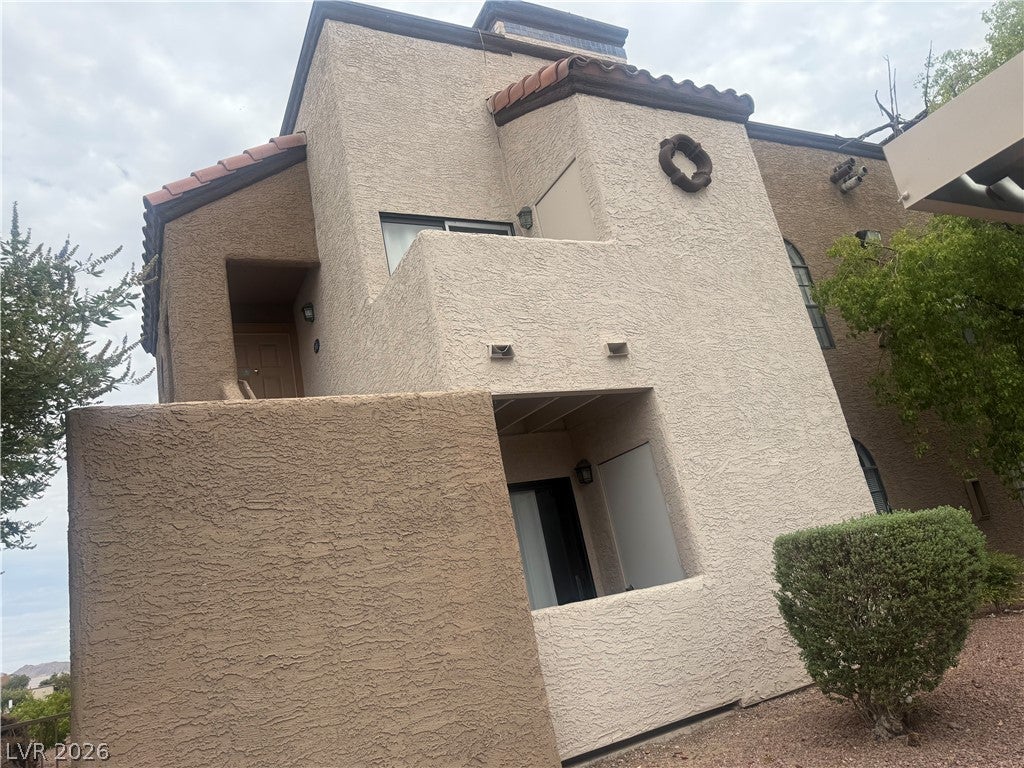 2966 Juniper Hills Boulevard 101