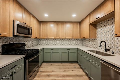 768 Santree Circle Las Vegas NV 89110