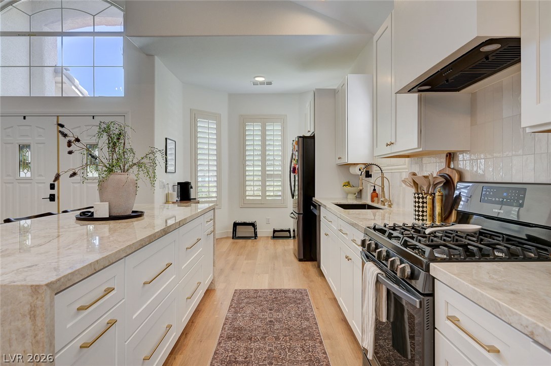 332 Jolly January Avenue