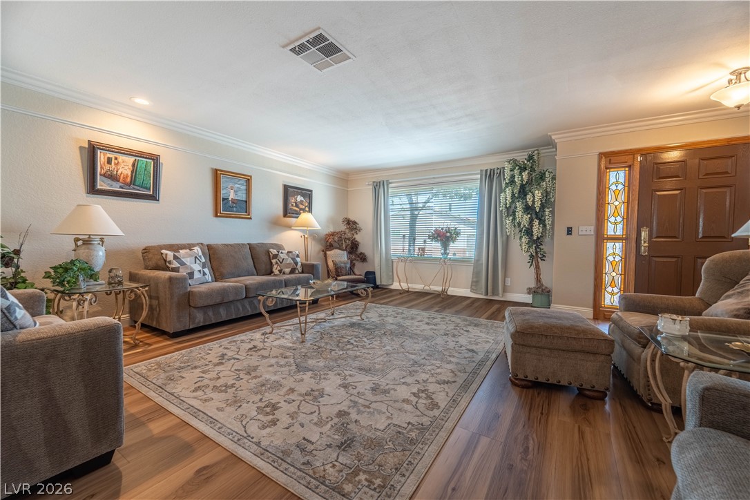 4656 Skyland Drive