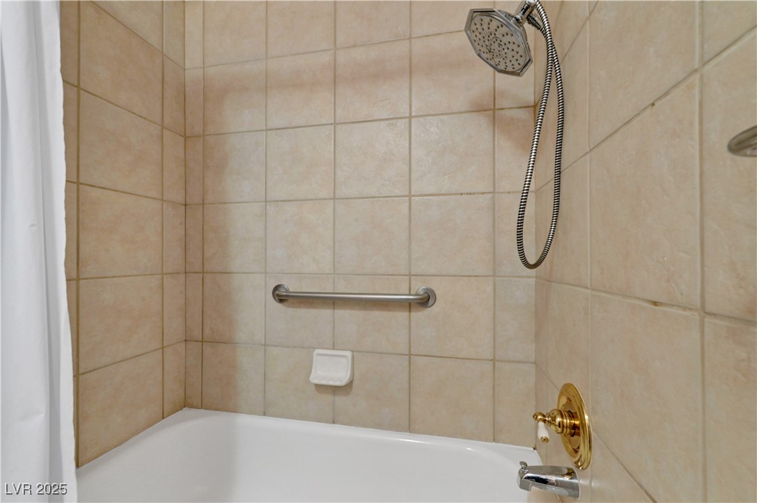 8705 Orvieto Drive, Las Vegas, Nevada image 37
