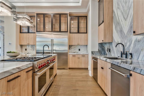 Tiny photo for 5 Wood Creek Court, Las Vegas, NV 89141 (MLS # 2733089)
