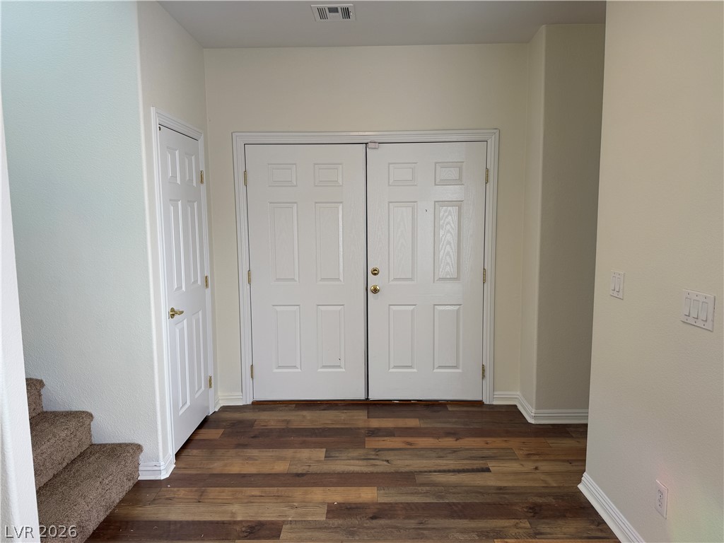 8930 Catfish Stream Avenue
