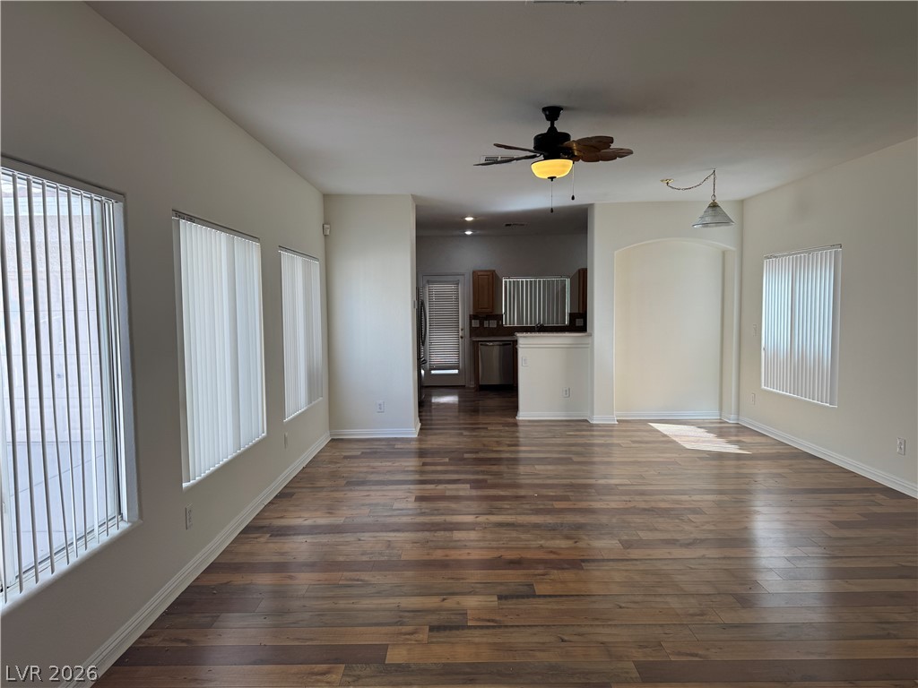 8930 Catfish Stream Avenue