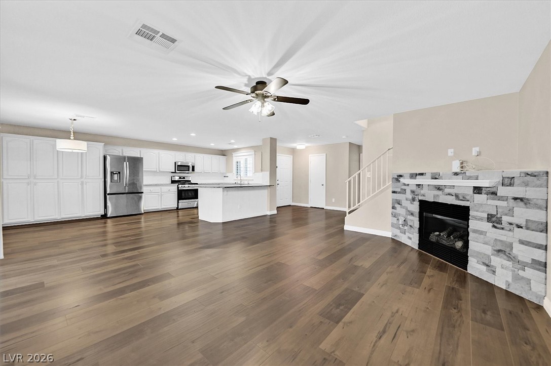 11120 Gateview Lane