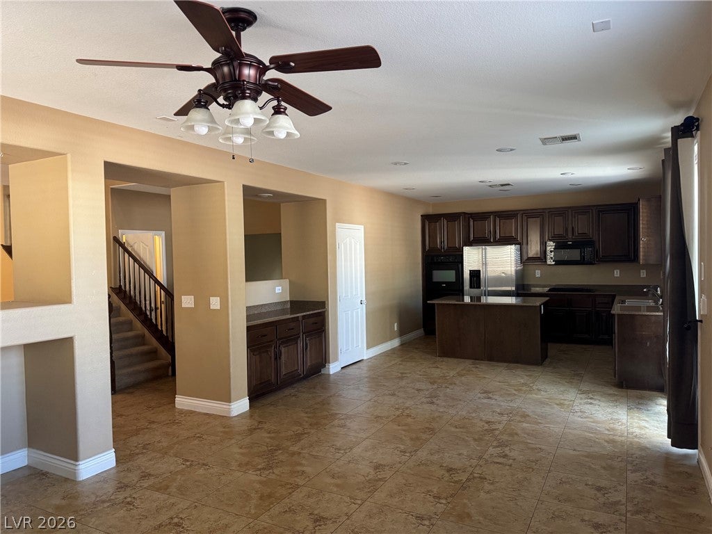 11022 Cherokee Landing Street
