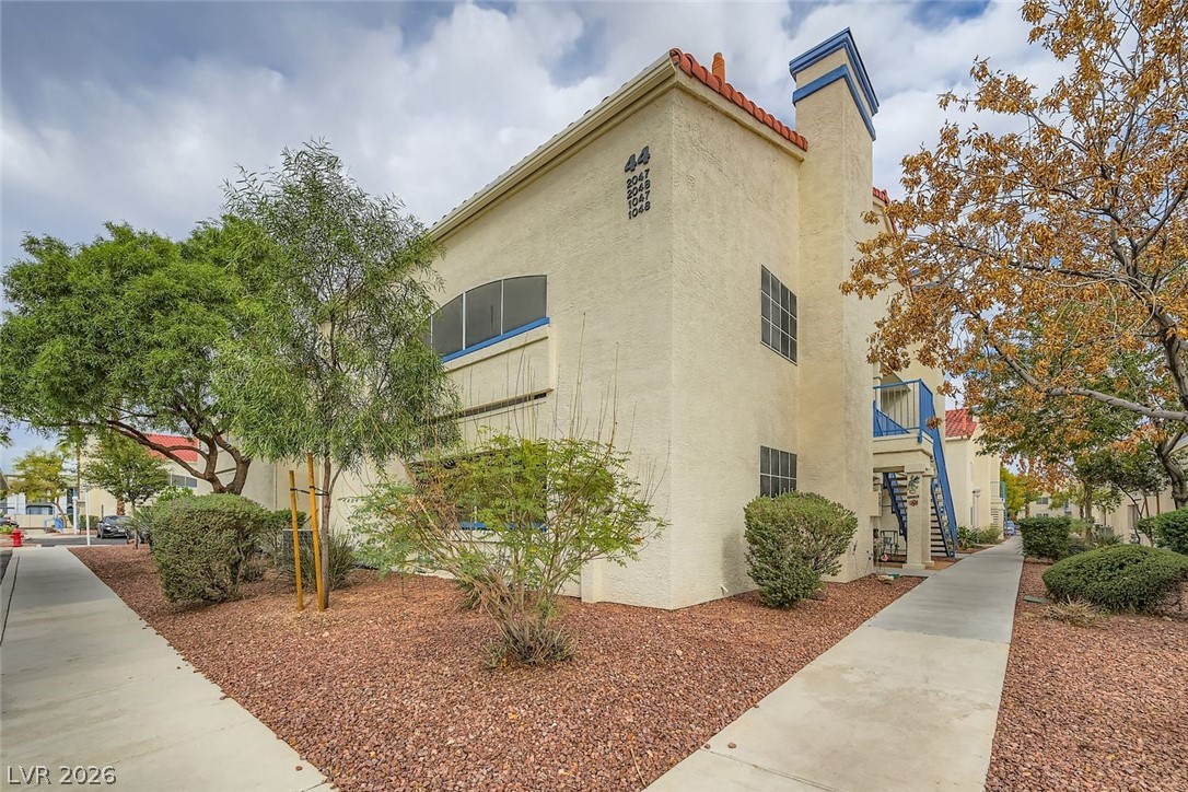 2725 S Nellis Boulevard 2047