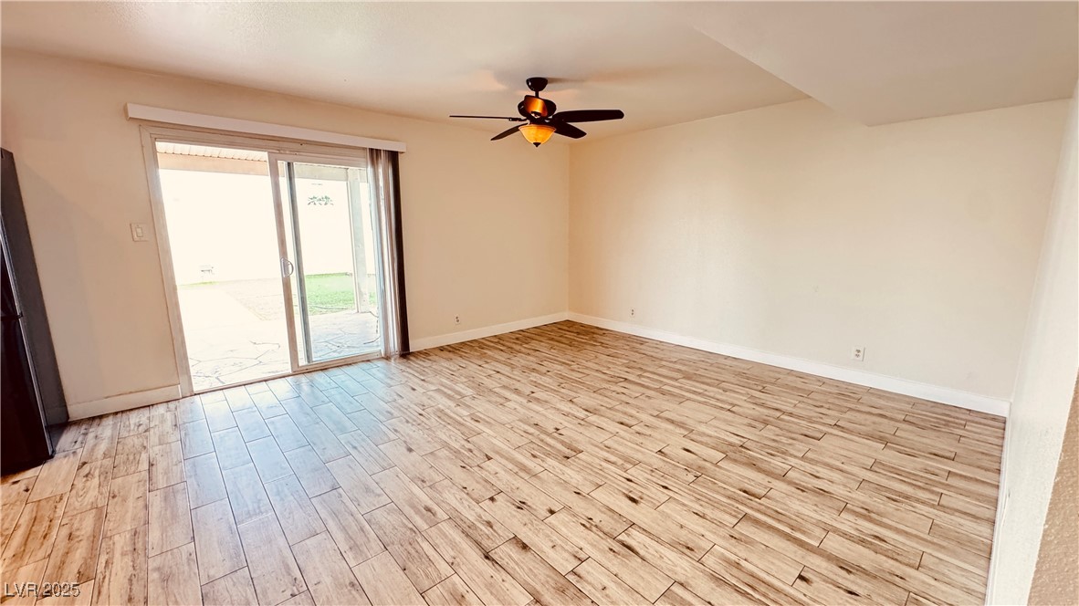 201 Redstone Street, Las Vegas, Nevada image 20