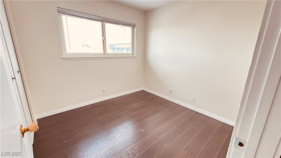 201 Redstone Street, Las Vegas, Nevada image 42