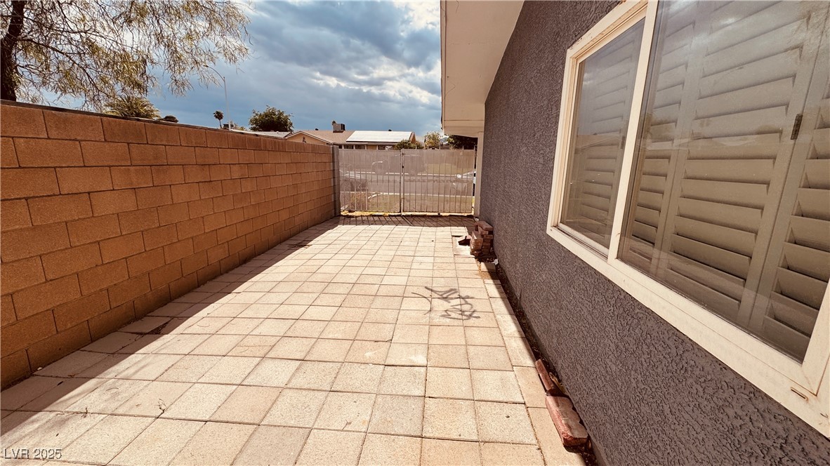 201 Redstone Street, Las Vegas, Nevada image 8