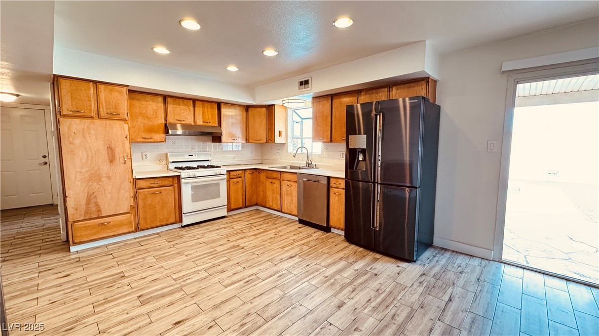 201 Redstone Street, Las Vegas, Nevada image 21