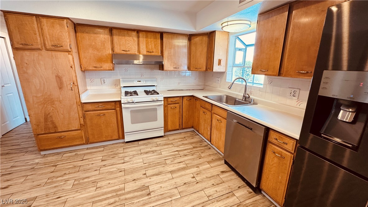 201 Redstone Street, Las Vegas, Nevada image 36
