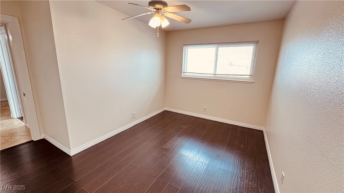 201 Redstone Street, Las Vegas, Nevada image 46