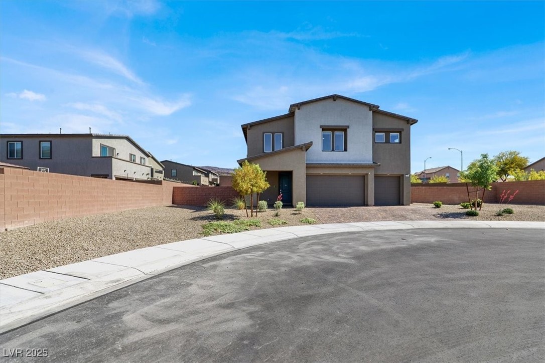 Henderson, Nevada 89012, United States, 5 Bedrooms Bedrooms, ,5 BathroomsBathrooms,Residential,Pending,127768