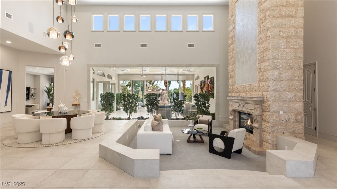3040 American River Lane