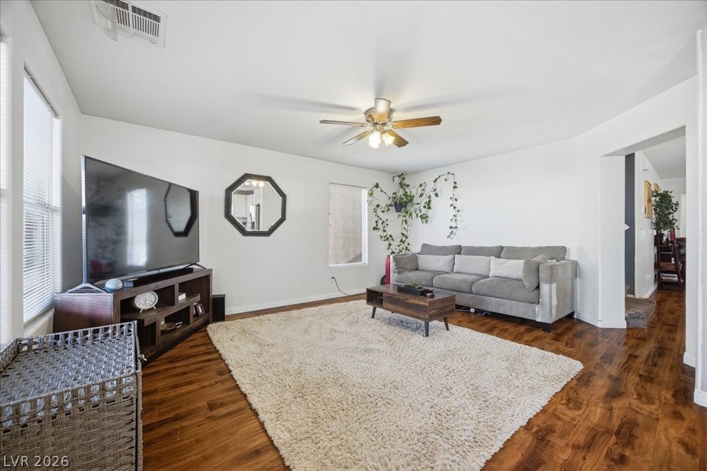 8532 Caddy Corner Street