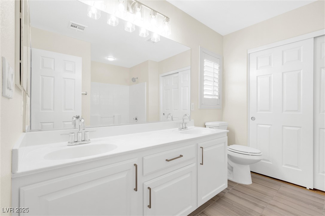 Las Vegas, Nevada 89183, United States, 3 Bedrooms Bedrooms, ,3 BathroomsBathrooms,Residential,Active,92785