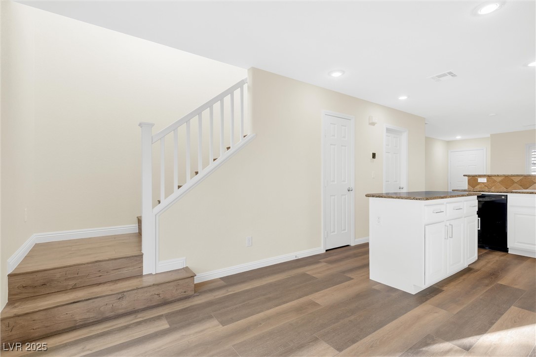 Las Vegas, Nevada 89183, United States, 3 Bedrooms Bedrooms, ,3 BathroomsBathrooms,Residential,Active,92785