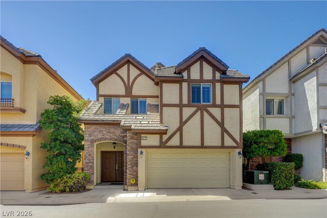 9213 Tudor Park Place
