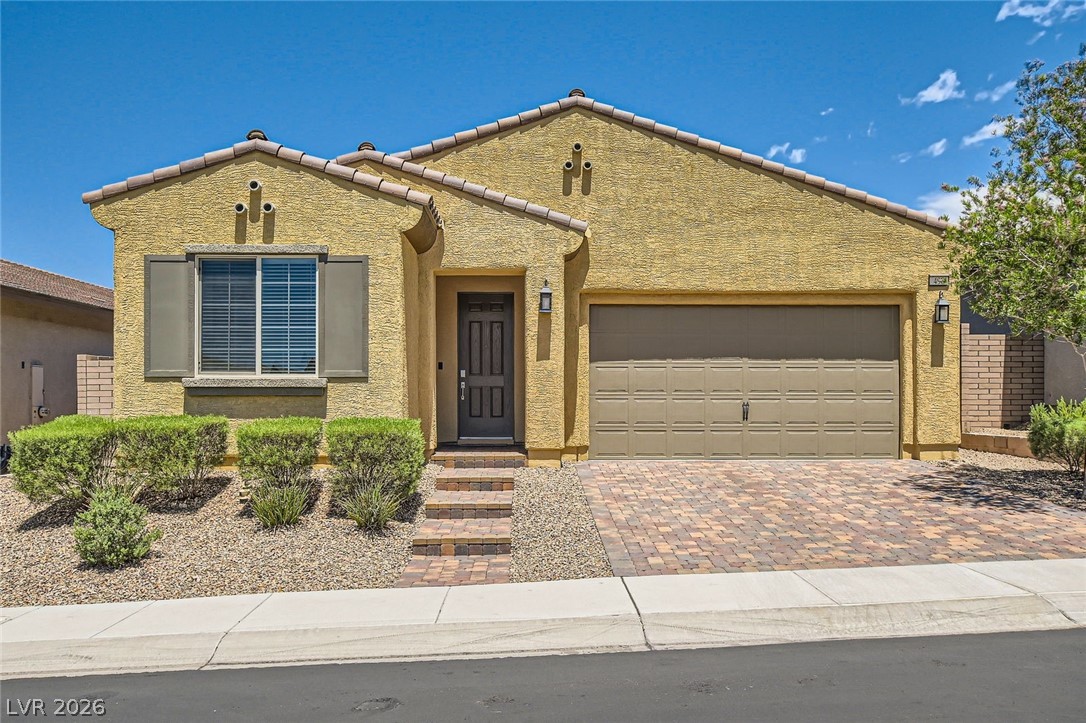498 Pebble Run Avenue