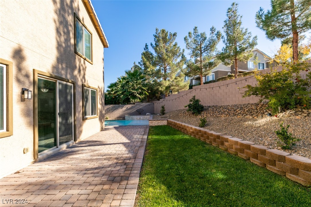 2947 Caxton Grove Drive, Henderson, Nevada image 27