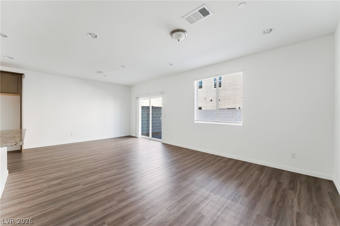 4272 Lunar Lullaby Avenue