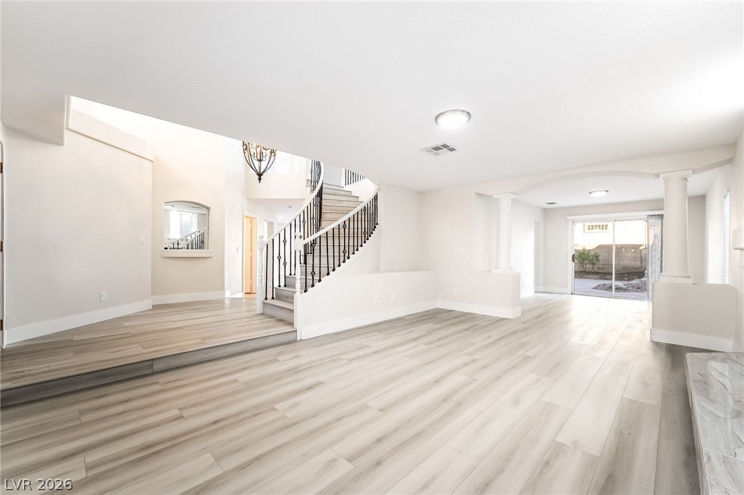 1846 Autumn Gold Avenue