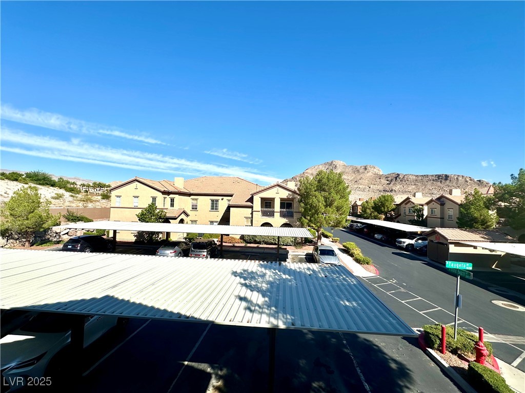 Las Vegas, Nevada 89129, United States, 2 Bedrooms Bedrooms, ,2 BathroomsBathrooms,Residential,Active,226842