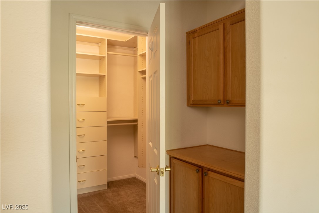 Las Vegas, Nevada 89129, United States, 2 Bedrooms Bedrooms, ,2 BathroomsBathrooms,Residential,Active,226842