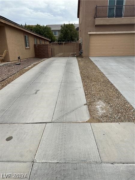 2805 Alma Lidia Avenue