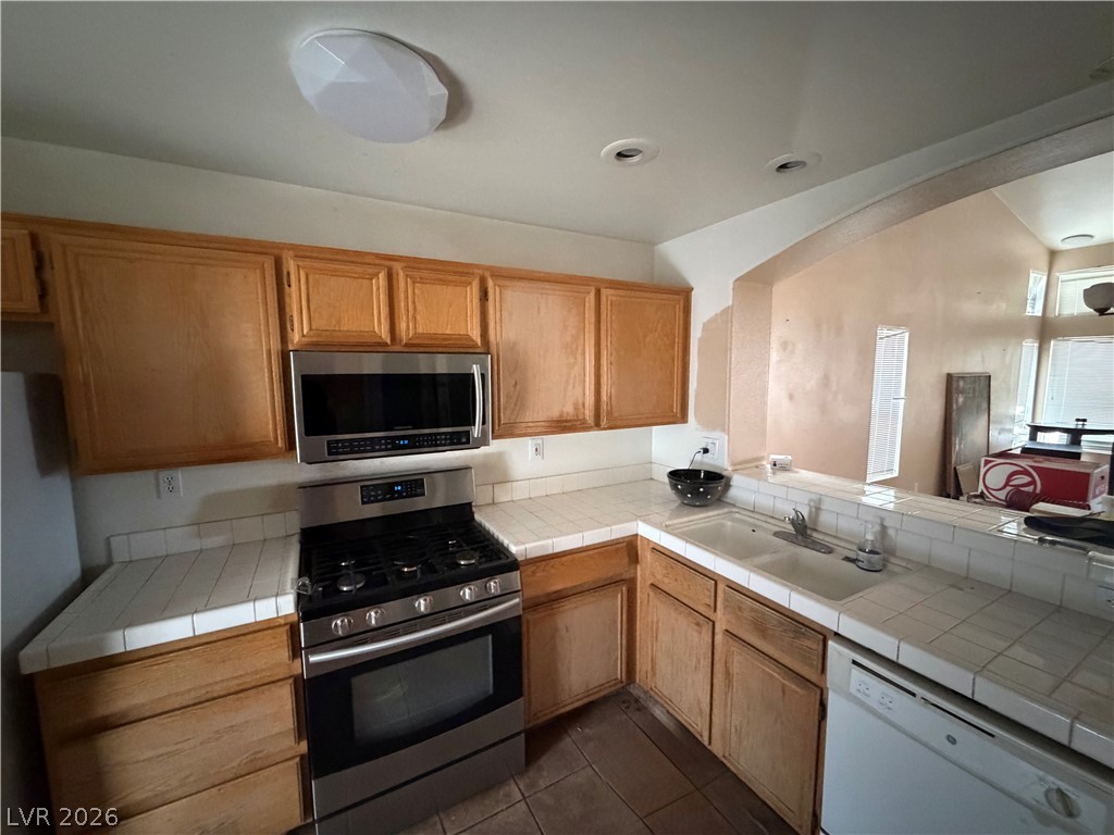 3910 Redfield Avenue