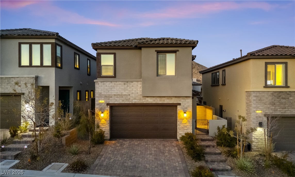 11552 Observation Point Avenue