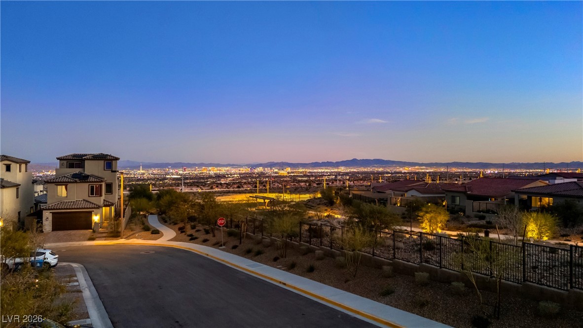 11552 Observation Point Avenue