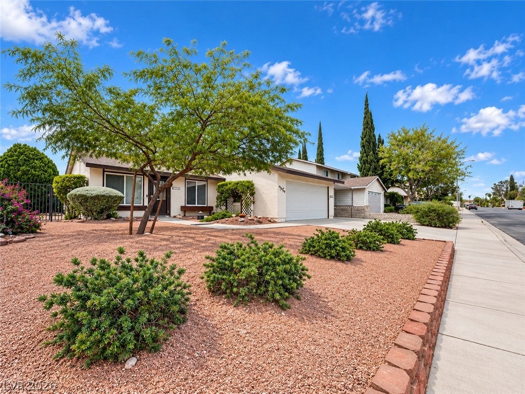 1403 Bronco Road