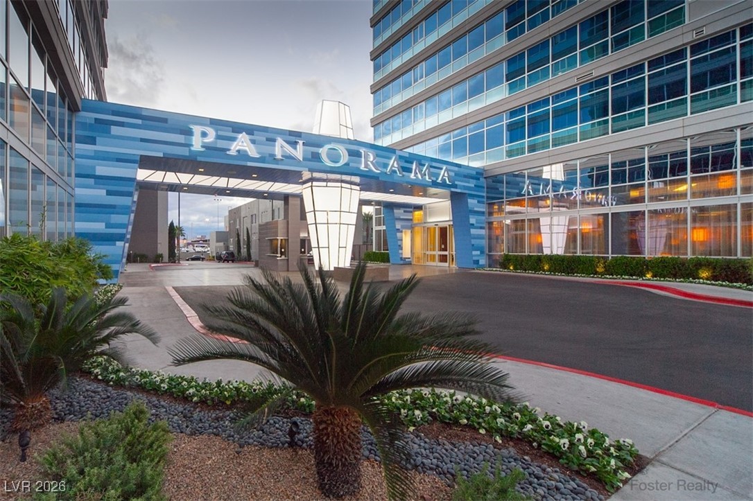 4525 Dean Martin Drive 1608