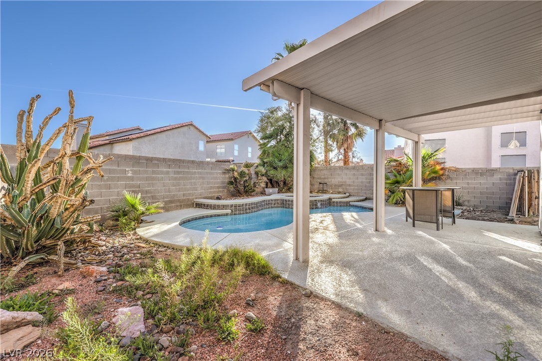 1925 Curio Drive
