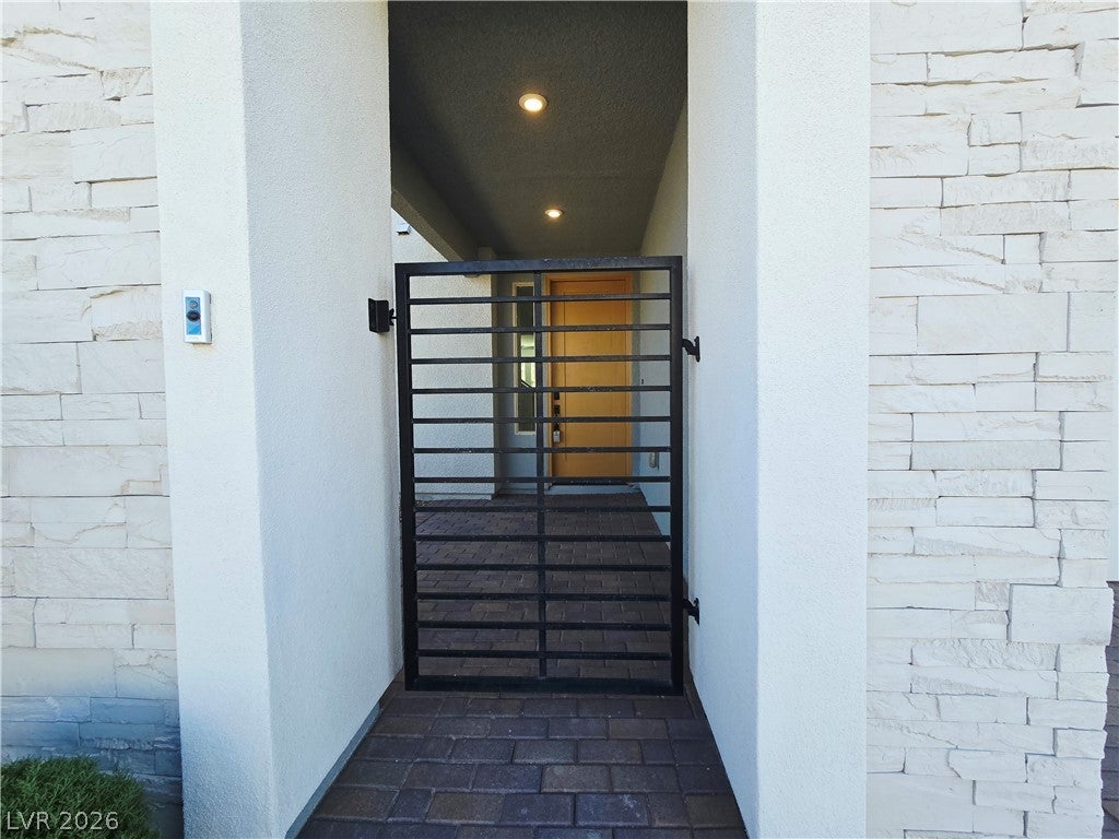 2521 Spergola Street