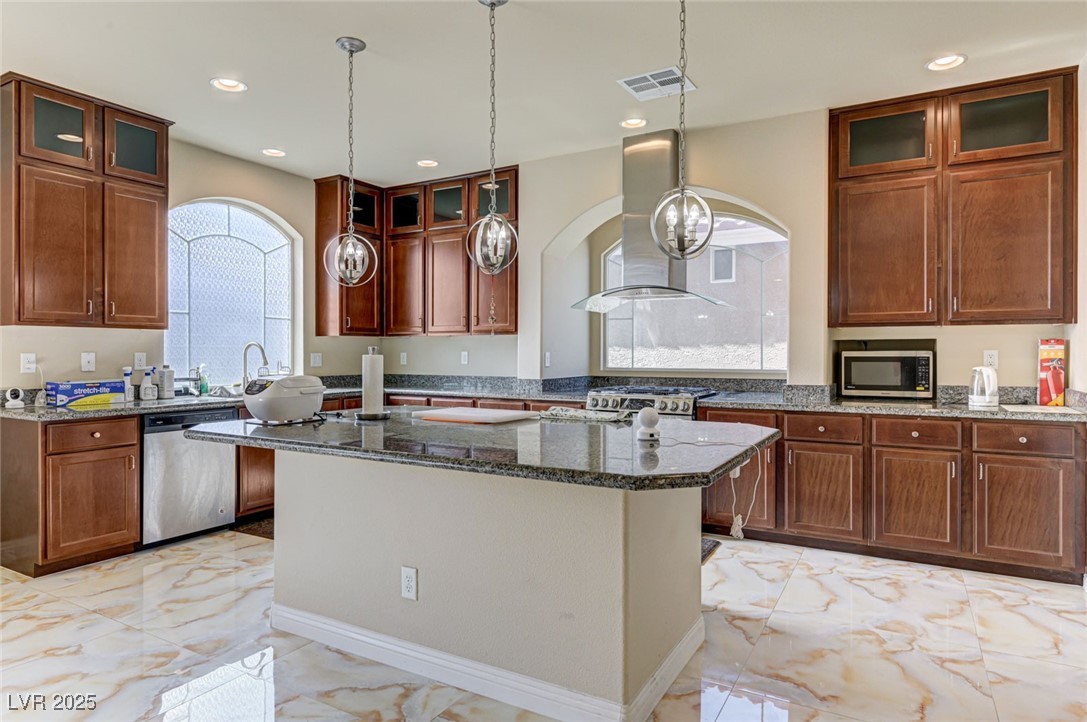 8125 Crimson Creek Court