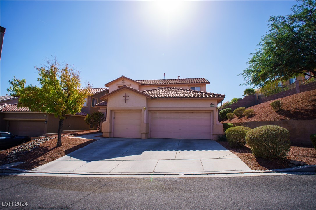 10621 Olivebranch Avenue, Las Vegas, Nevada image 1