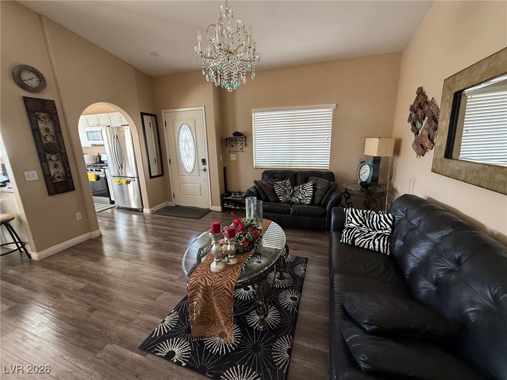 401 Amber Pine Street 202