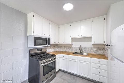 2520 Bulloch Street L North Las Vegas NV 89030