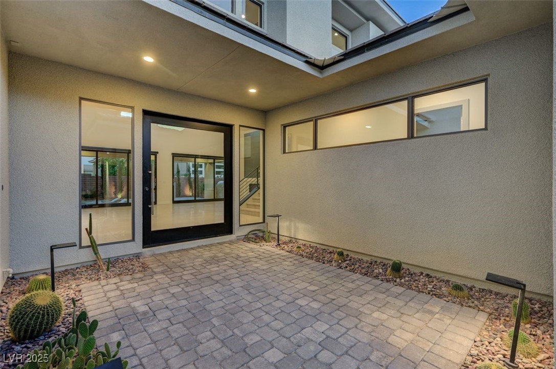 68 Grey Feather Drive