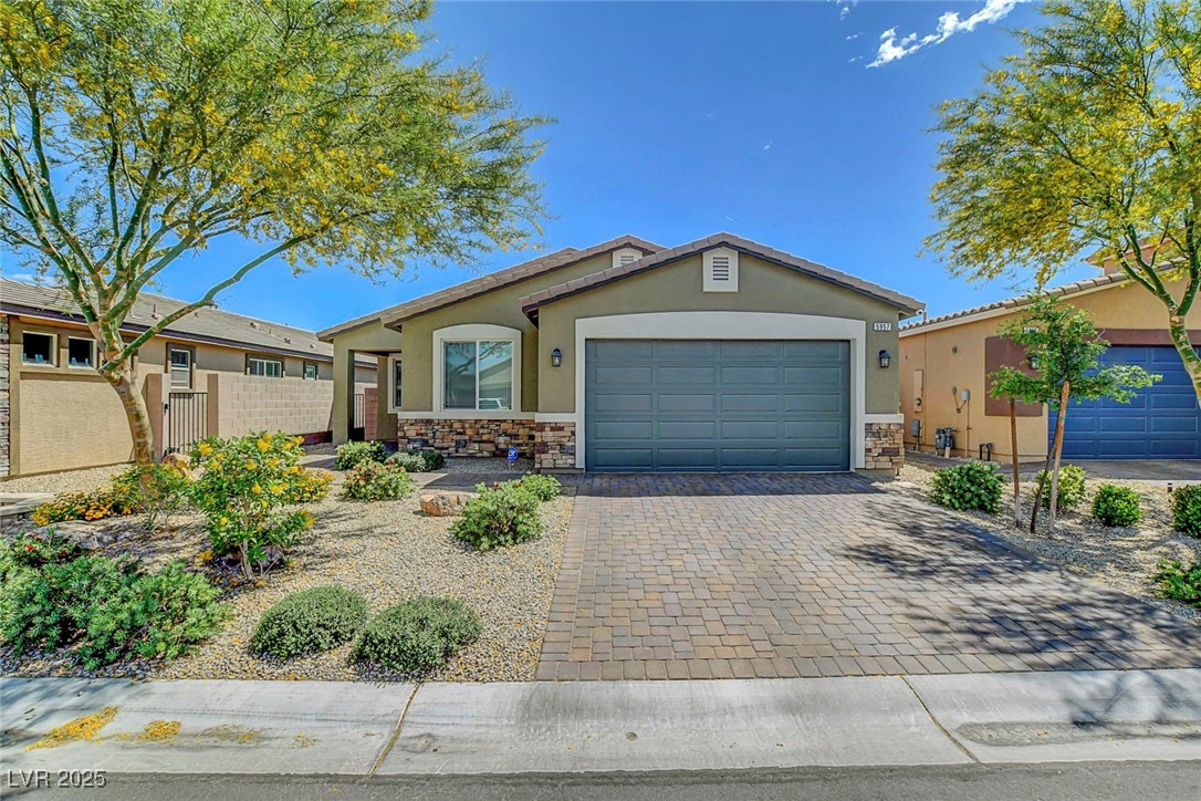 5957 Olivine Falls Avenue, Las Vegas, Nevada image 1
