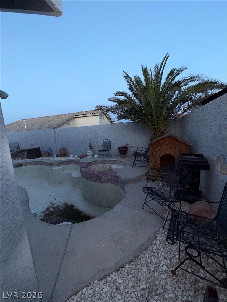 3624 Russian Olive Street