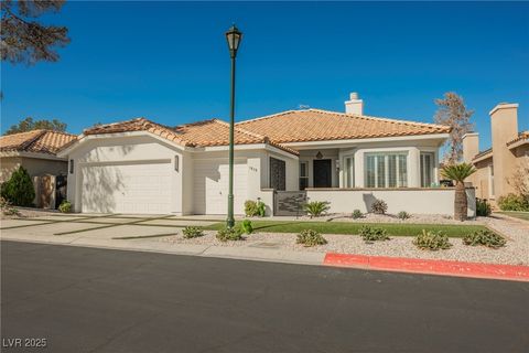 Photo of 1613 Hidden Spring Drive, Las Vegas, NV 89117 (MLS # 2731020)