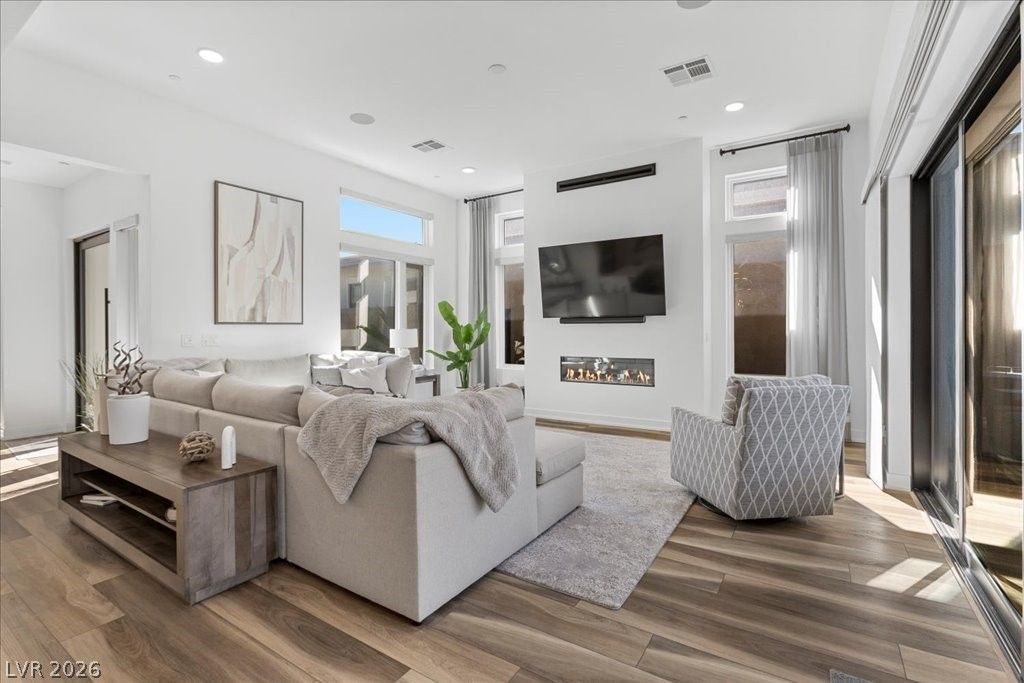 Photo of 413 Highview Ridge Avenue, Las Vegas, NV 89138 (MLS # 2754838)