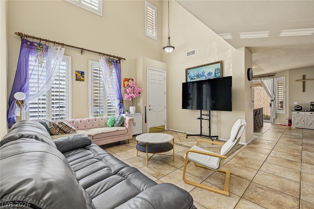 8061 Retriever Avenue