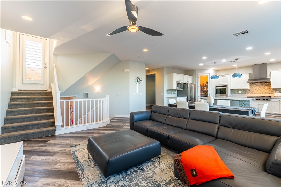 424 Vigo Port Street