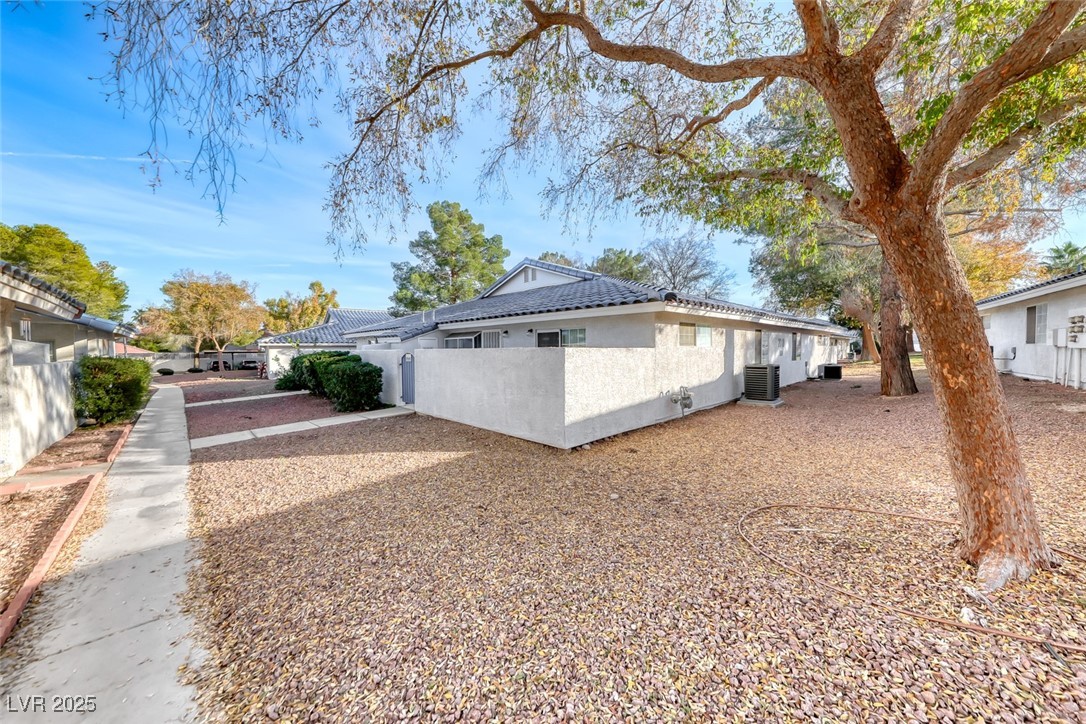 2040 Willowbury Drive A